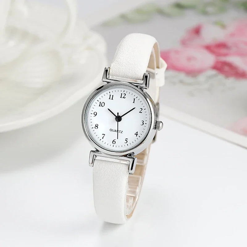 Relógio Quartz feminino elegante