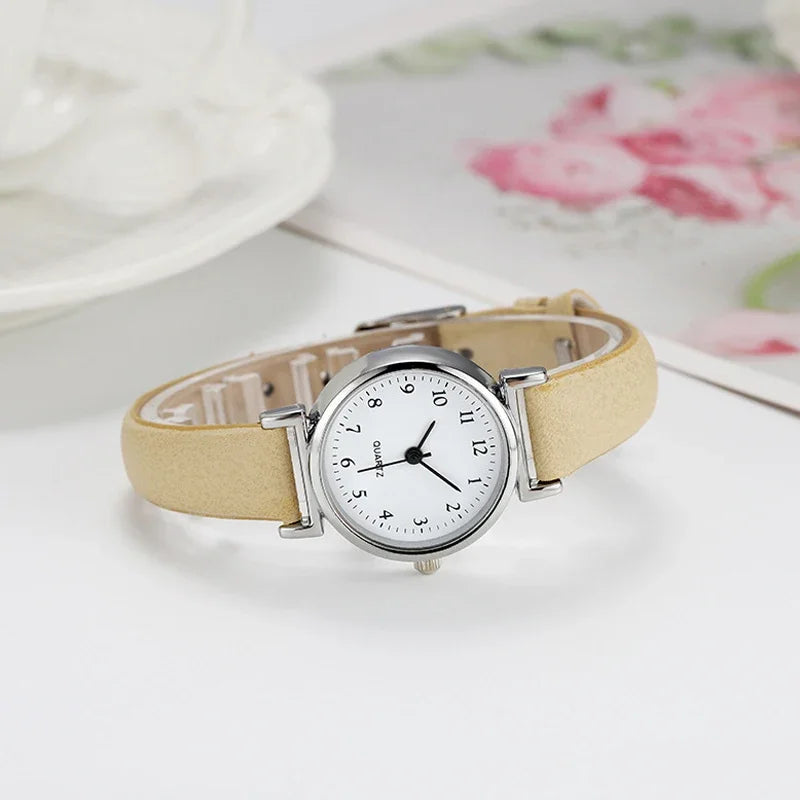 Relógio Quartz feminino elegante