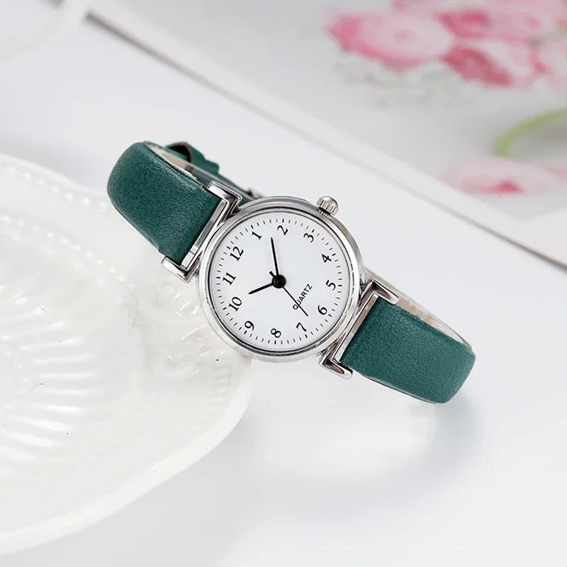 Relógio Quartz feminino elegante