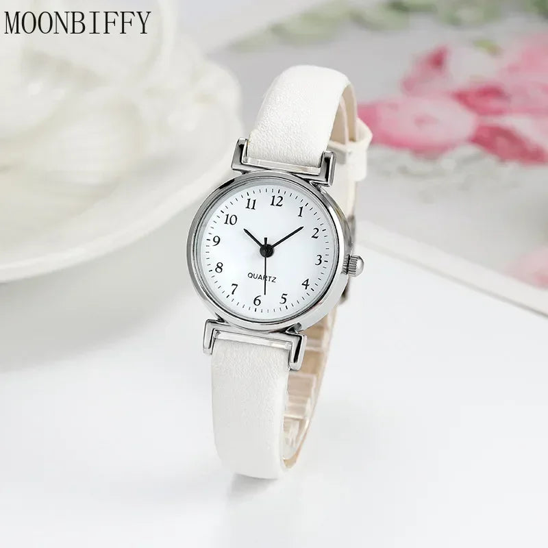 Relógio Quartz feminino elegante