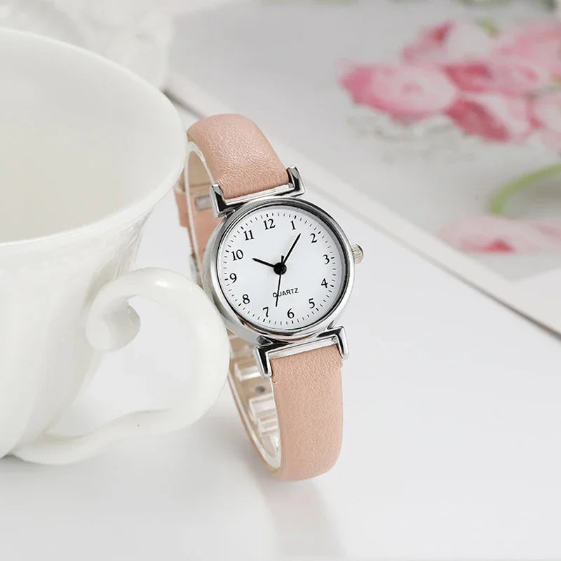 Relógio Quartz feminino elegante